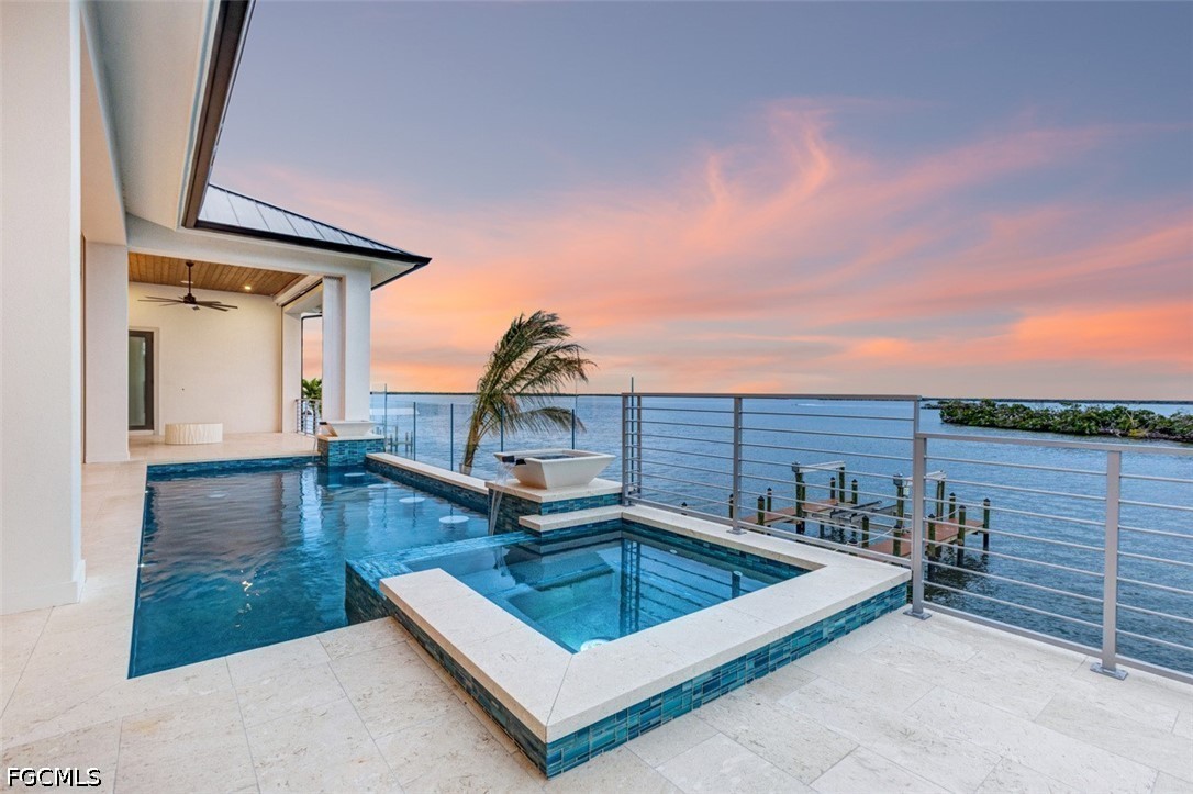 15 Bayview Boulevard