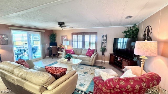 14590 Paul Revere Loop