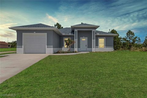 761 Fleming Avenue S Lehigh Acres FL 33974