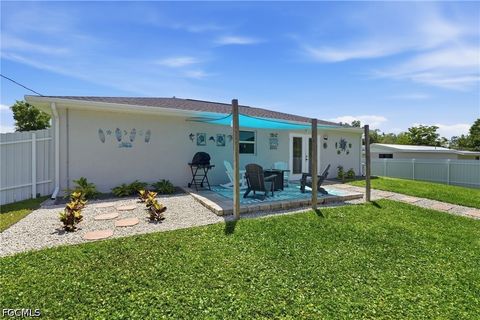 Tiny photo for 448 Glengary Circle, Punta Gorda, FL 33982 (MLS # 2026018529)