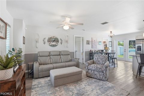 Tiny photo for 448 Glengary Circle, Punta Gorda, FL 33982 (MLS # 2026018529)