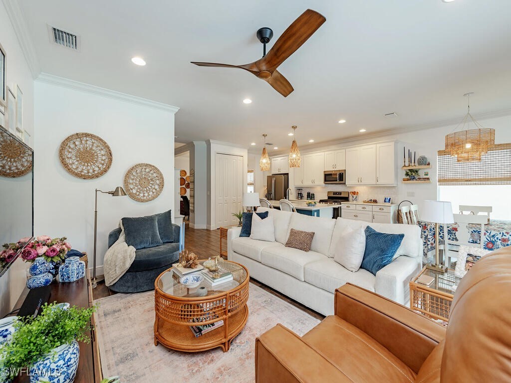 4348 Watercolor Way