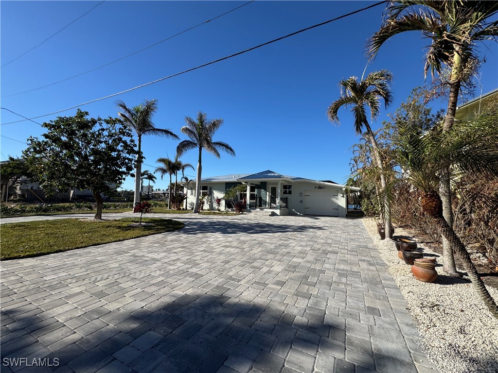 8065 Lagoon Road