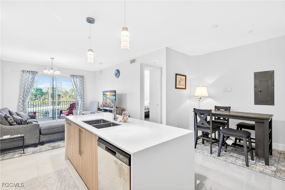 15901 Royal Pointe Lane 202