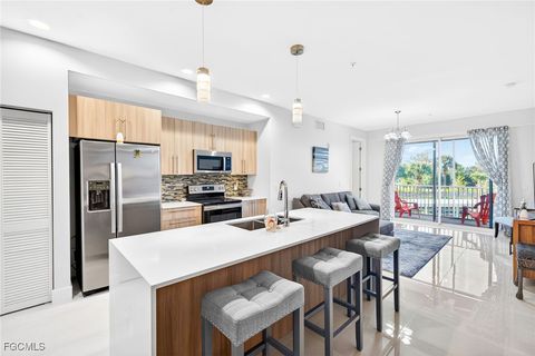 15901 Royal Pointe Lane 202 Fort Myers FL 33908