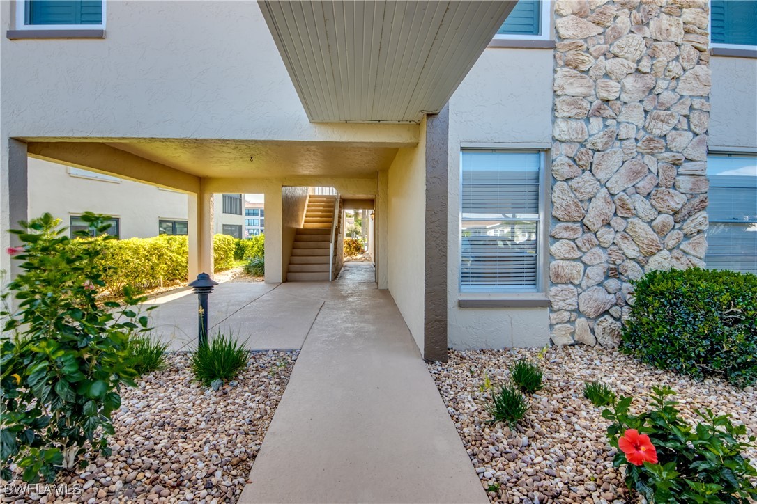 4013 SE 19th Place 101