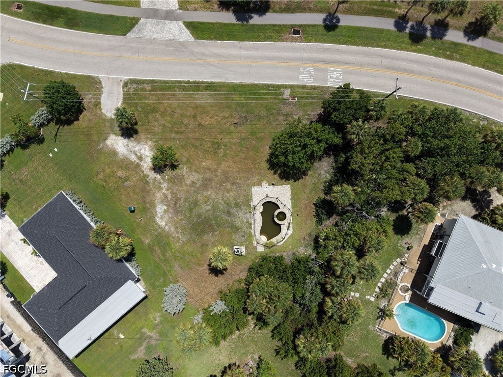 1212 Middle Gulf Drive