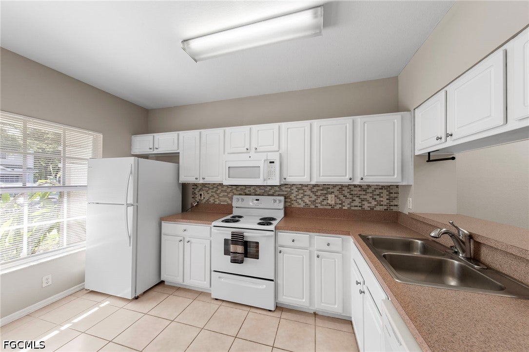 10032 Poppy Hill Drive