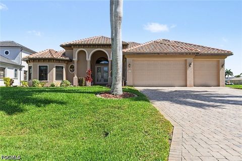 Tiny photo for 2817 SW 39th Street, Cape Coral, FL 33914 (MLS # 2026020124)