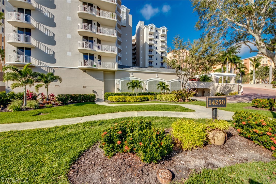 14250 Royal Harbour Court 613