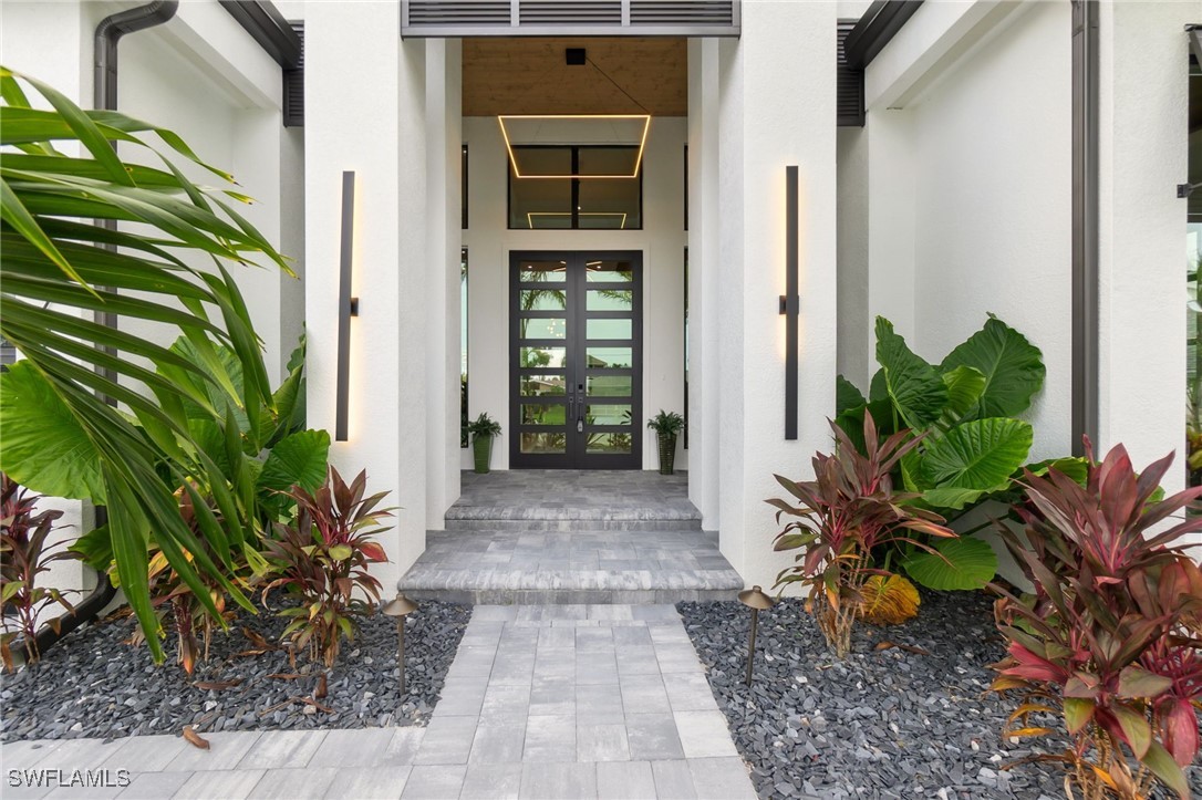 127 SW 56th Terrace