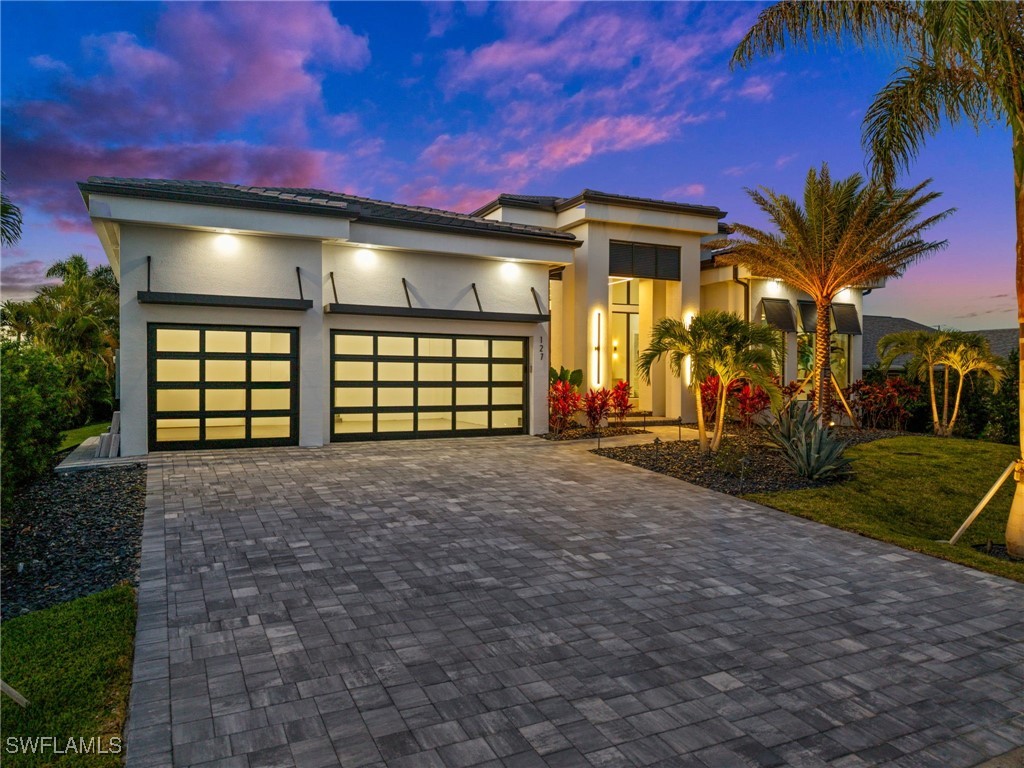 127 SW 56th Terrace