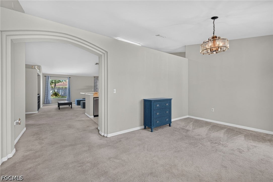 2502 Nature Pointe Loop