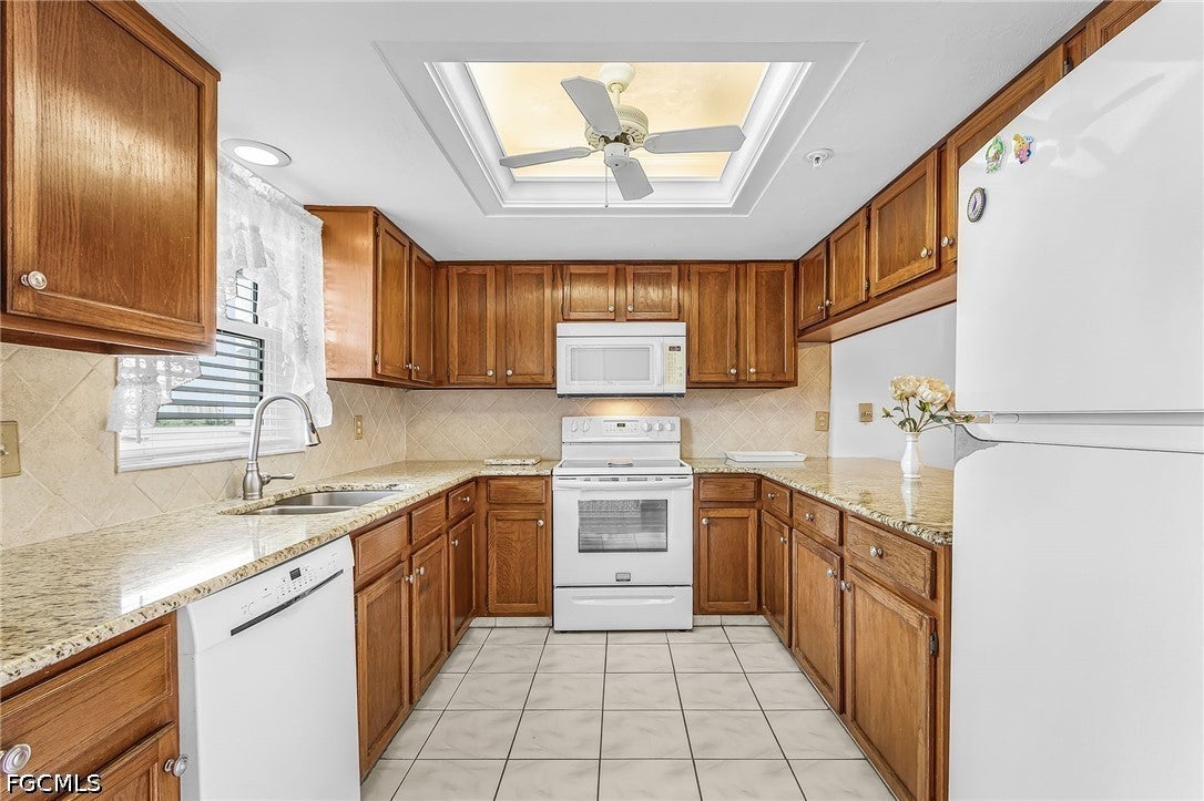 4591 Bay Beach Lane 393