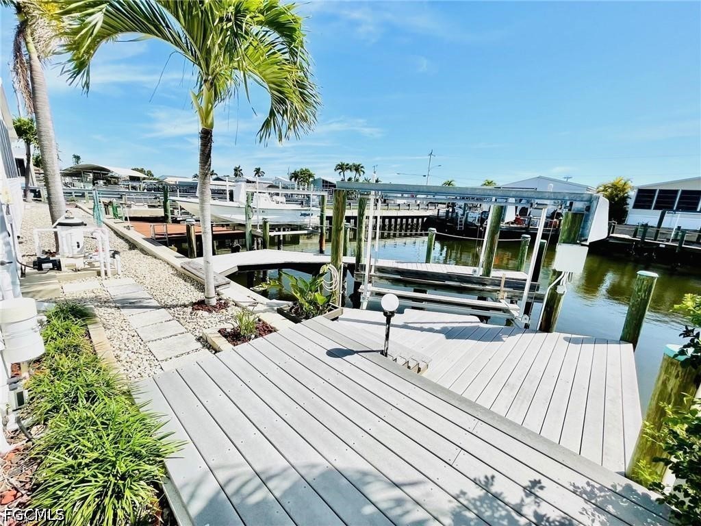 3064 Sloop Lane