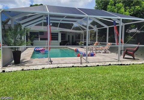 Tiny photo for 2705 SE 17th Avenue, Cape Coral, FL 33904 (MLS # 2026030906)