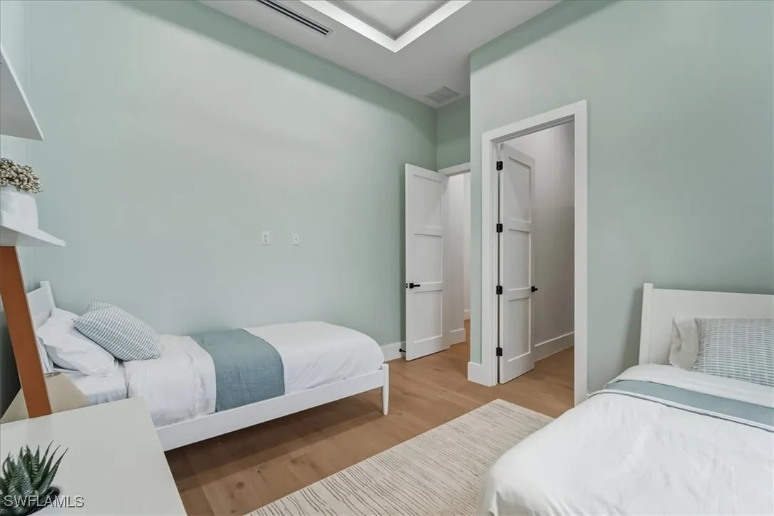 Cape Coral, Florida, 33914, United States, 4 Bedrooms Bedrooms, ,5 BathroomsBathrooms,Residential,Active,2010121