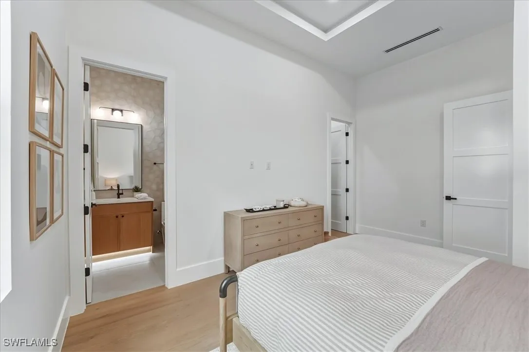 Cape Coral, Florida, 33914, United States, 4 Bedrooms Bedrooms, ,5 BathroomsBathrooms,Residential,Active,2010121