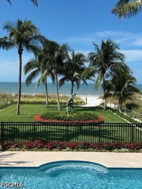53 Pompano Street