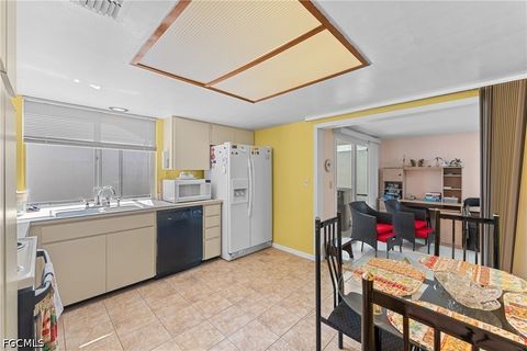 Tiny photo for 9712 Maplecrest Circle, Lehigh Acres, FL 33936 (MLS # 2026020412)
