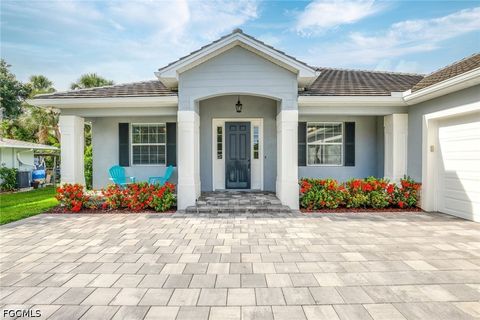 Tiny photo for 1221 La Faunce Way, Fort Myers, FL 33919 (MLS # 2026019840)