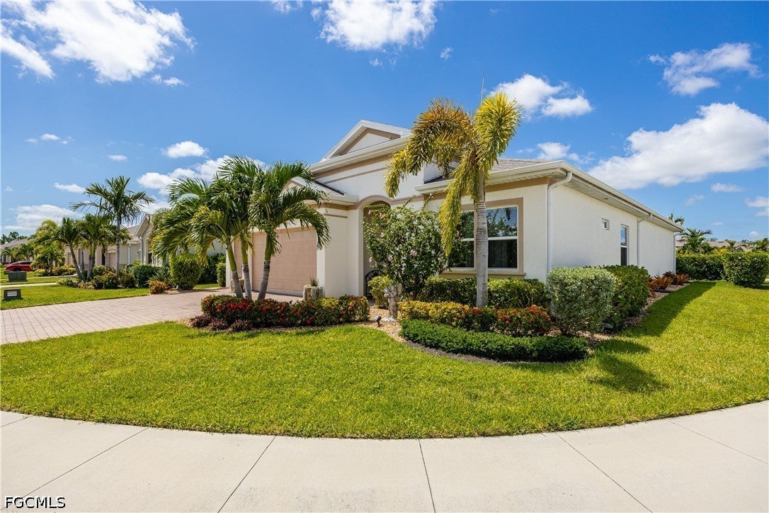 3286 Baravaldo Circle