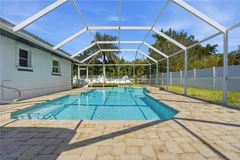 3835 Harold Avenue Fort Myers FL 33901