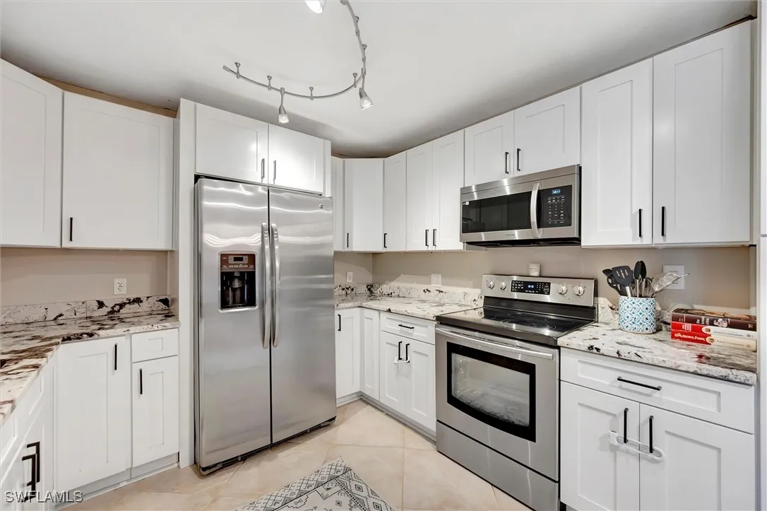 Naples, Florida 34117, United States, 3 Bedrooms Bedrooms, ,2 BathroomsBathrooms,Residential,Active,225290