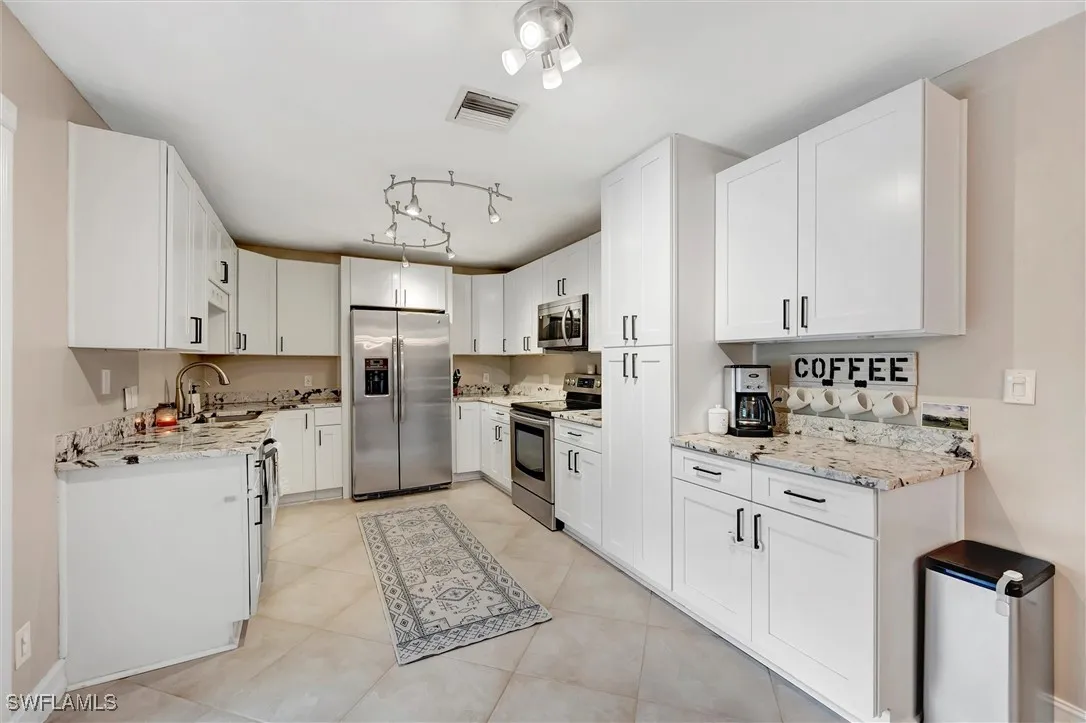 Naples, Florida 34117, United States, 3 Bedrooms Bedrooms, ,2 BathroomsBathrooms,Residential,Active,225290