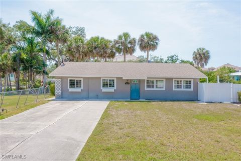 4838 Tarpon Avenue Bonita Springs FL 34134