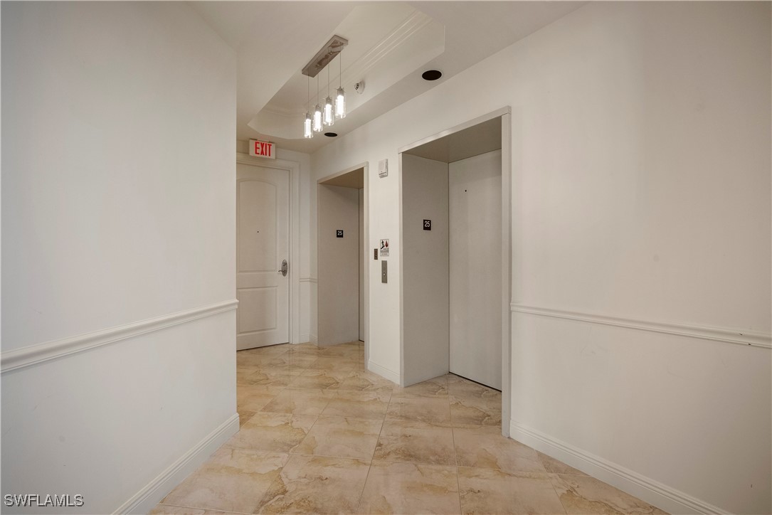 2090 W 1st Street J2510