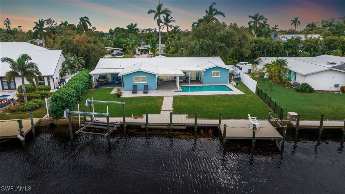 541 Bayside Drive