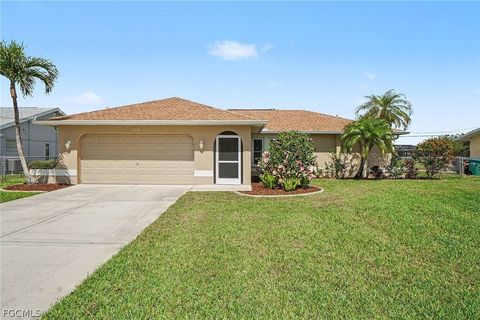 1921 SE 8th Terrace Cape Coral FL 33990