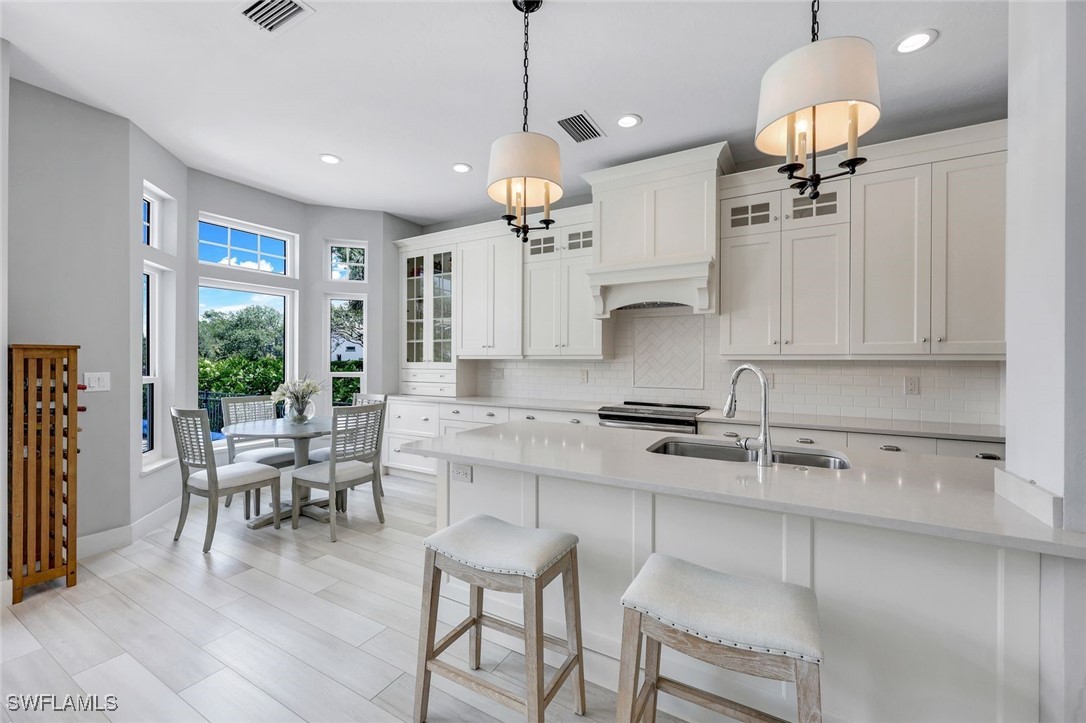 3470 Thornbury Lane