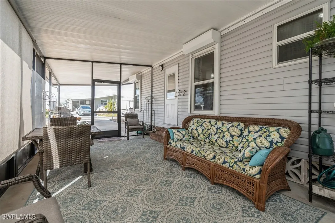 North Fort Myers, Florida 33903, United States, 2 Bedrooms Bedrooms, ,2 BathroomsBathrooms,Residential,Active,25503