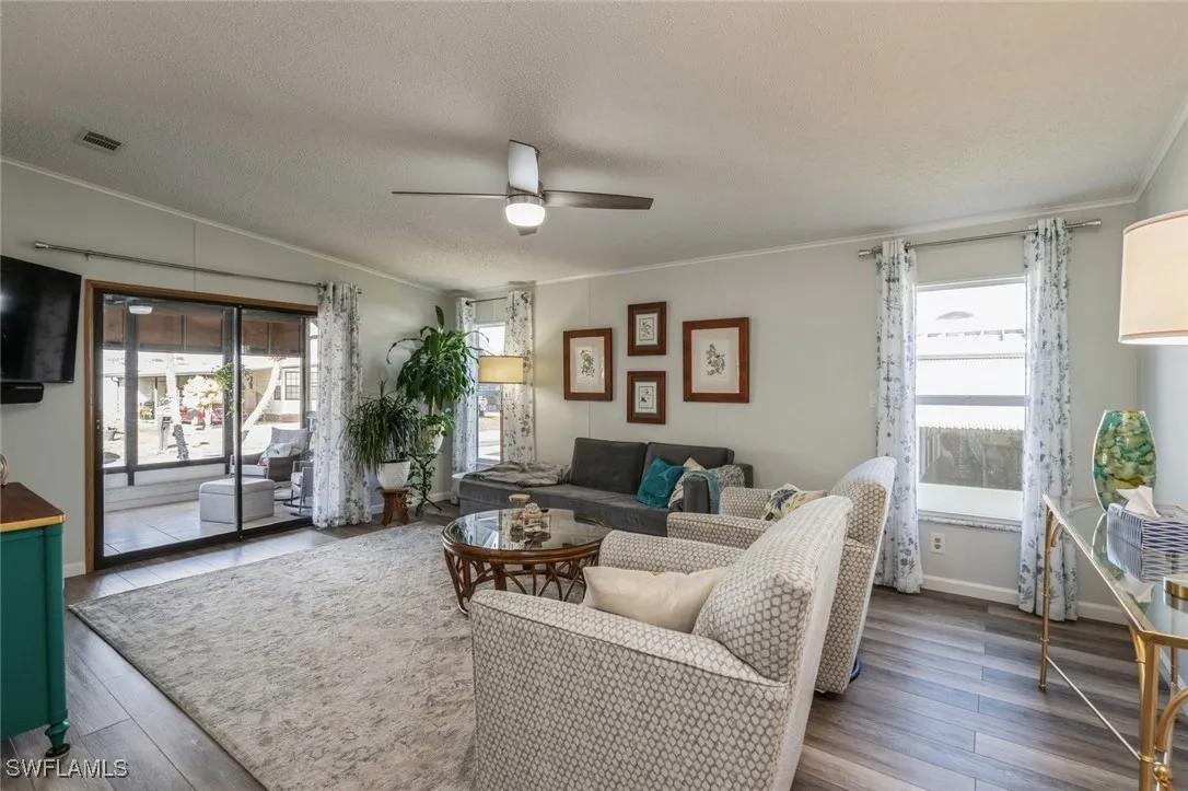 North Fort Myers, Florida 33903, United States, 2 Bedrooms Bedrooms, ,2 BathroomsBathrooms,Residential,Active,25503