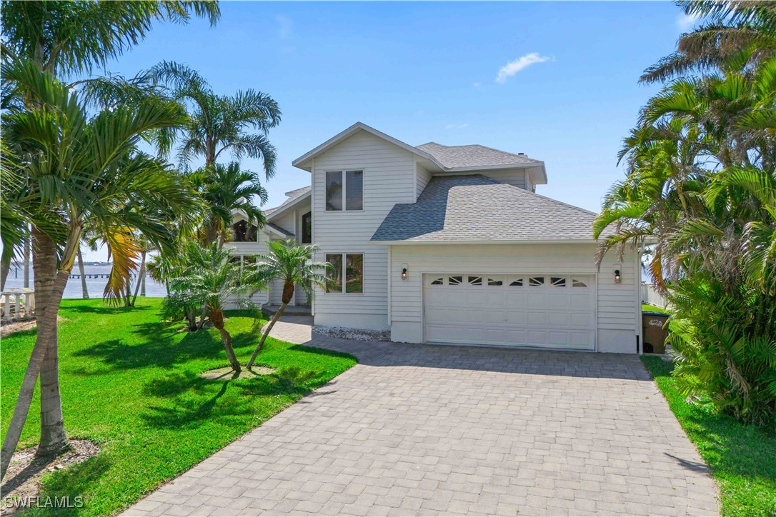 1202 Flamingo Drive