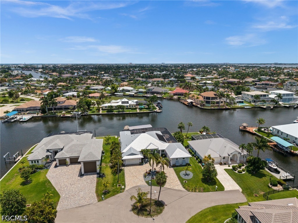 105 SW 52nd Street