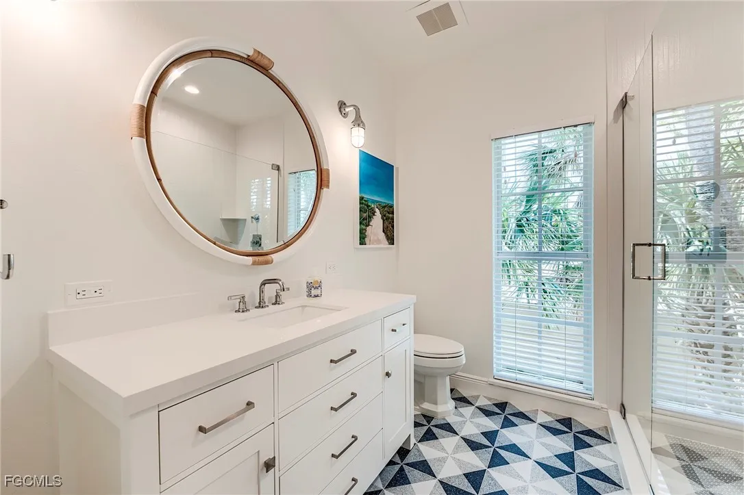 Sanibel, Florida, 33957, United States, 3 Bedrooms Bedrooms, ,2 BathroomsBathrooms,Residential,Active,1960333