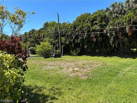 Tiny photo for 879 Lake McGregor Drive, Fort Myers, FL 33919 (MLS # 2026017867)