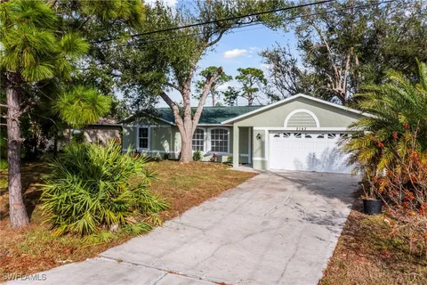 2143 NE 28th Street, Cape Coral, FL 33909 - MLS#: 225007597