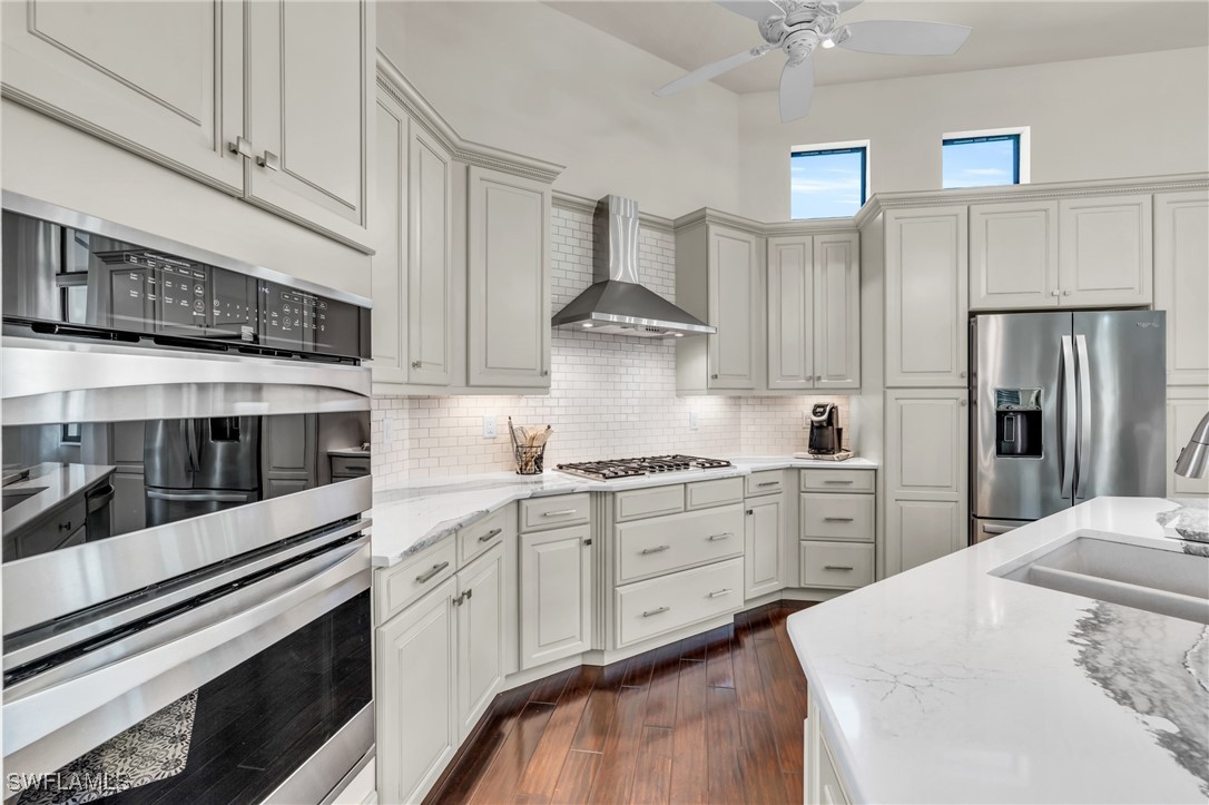 14299 Royal Harbour Court