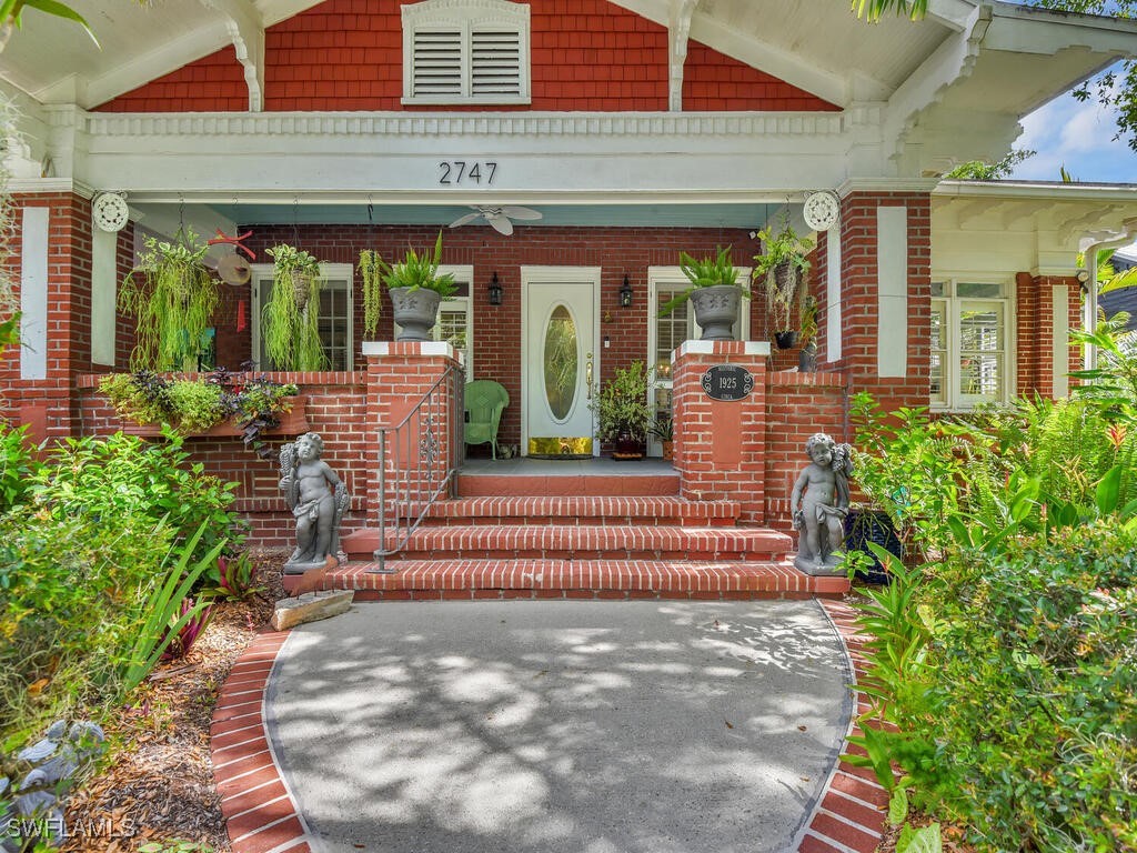 2747 Providence Street