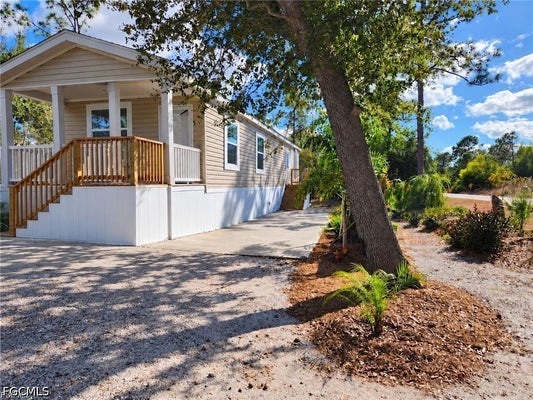 27029 SUMATRA DR, PUNTA GORDA, FL 33955 - Image d4e79d77f87ed89f80a2d38ec0988618/502678127