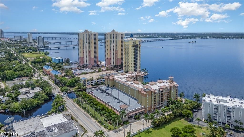 Photo 1 of 22 — 2825 Palm Beach Boulevard 614, Fort Myers, FL 33916