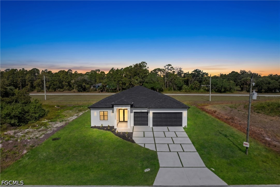 8005 Sunrise Circle