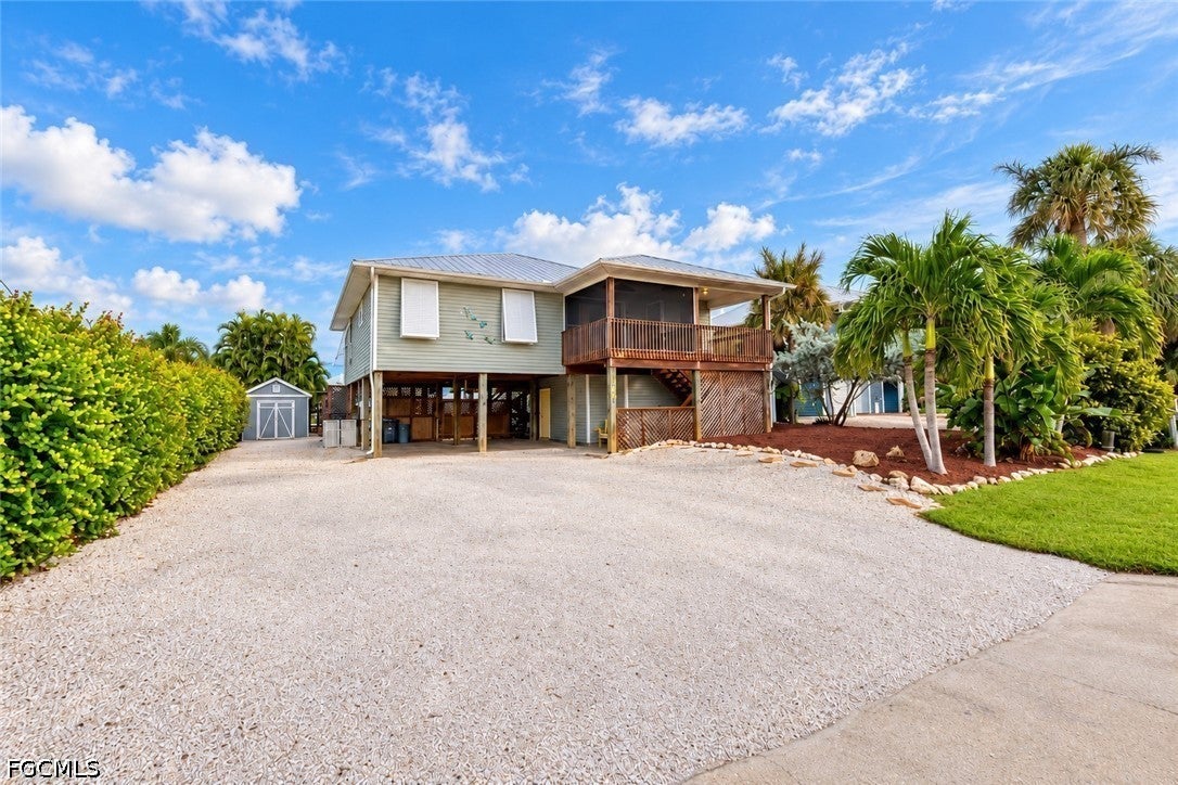 2708 Sanderling Court