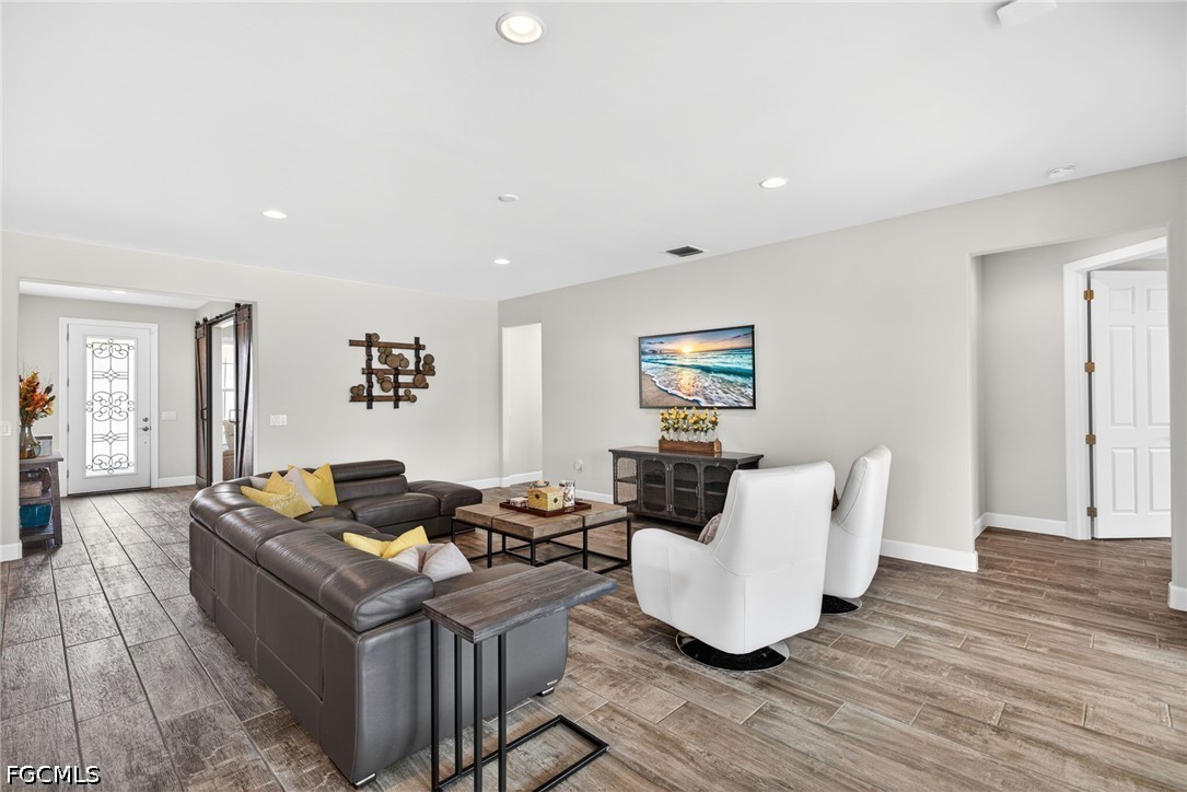 10582 Jackson Square Drive