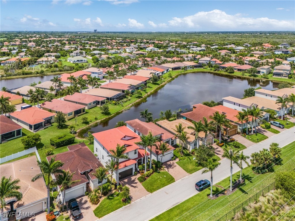 8108 Banyan Breeze Way
