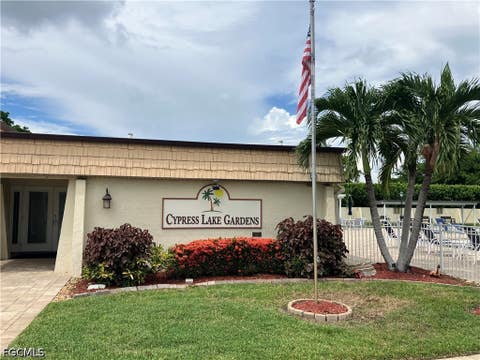 Photo of 116 Gledhill Court, Fort Myers, FL 33919 (MLS # 2026035640)